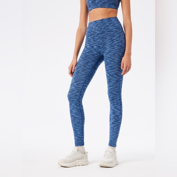 Outdoor Voices FreeForm 7/8 Leggings in Ocean size medium - Picture 1 of 6